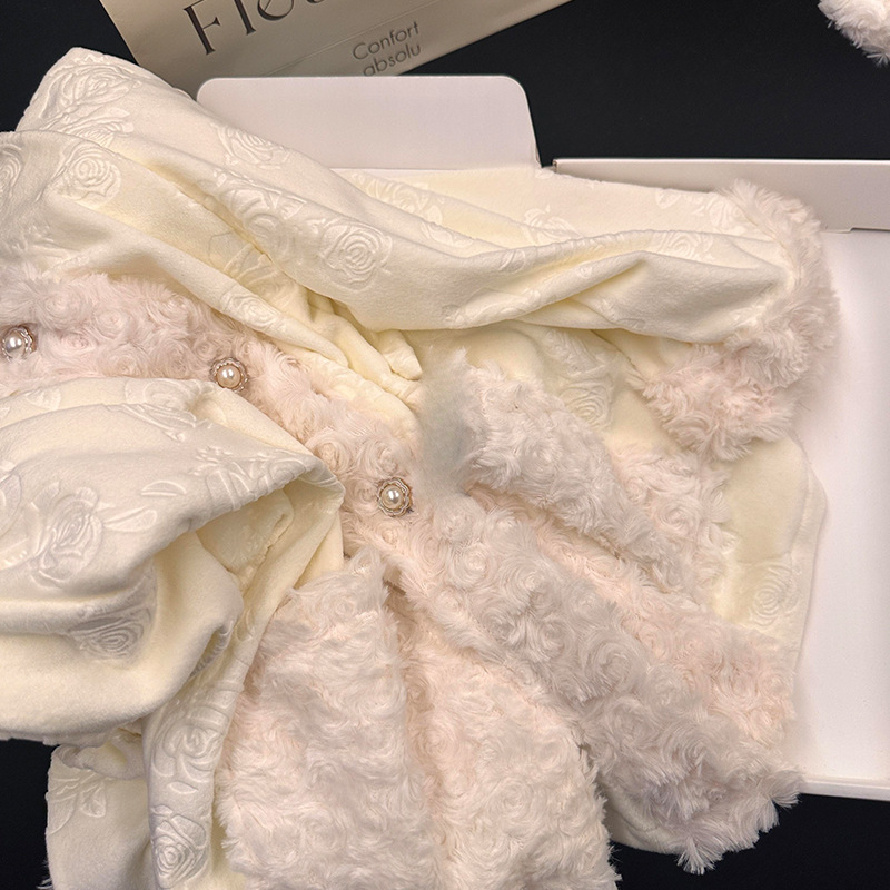 Island Velvet pyjama set s kardiganom, ovratnikom, dugim rukavima – ekstra debeli materijal za kućnu upotrebu, jesen 2025