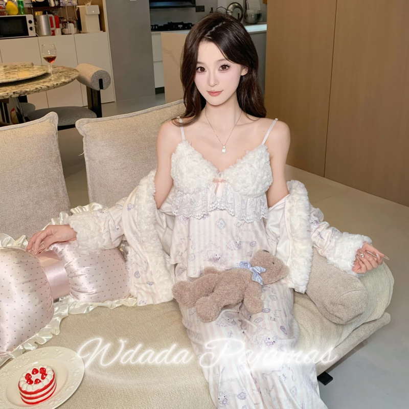 Pidzama set s Island velvetom, debeli materijal, 201-250 g/m², V-izrez, dugi rukavi
