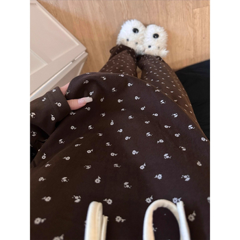 Derong velúr pizsama készlet, hosszú ujjú, 90-95% poliészter, közepes vastagságú 181-200 g/m²