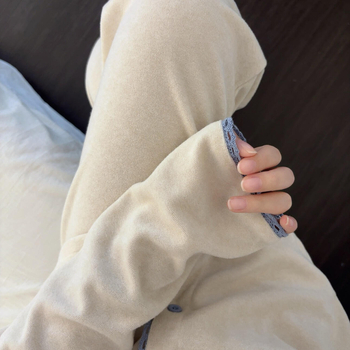 Двоен комплект термо домашни дрехи за жени, акрилово влакно 70–80%, дебелина 251–300 g/m², топ с кардиган стил и кръгла яка, дълги ръкави и панталони