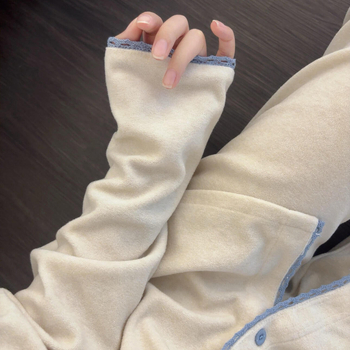 Двоен комплект термо домашни дрехи за жени, акрилово влакно 70–80%, дебелина 251–300 g/m², топ с кардиган стил и кръгла яка, дълги ръкави и панталони