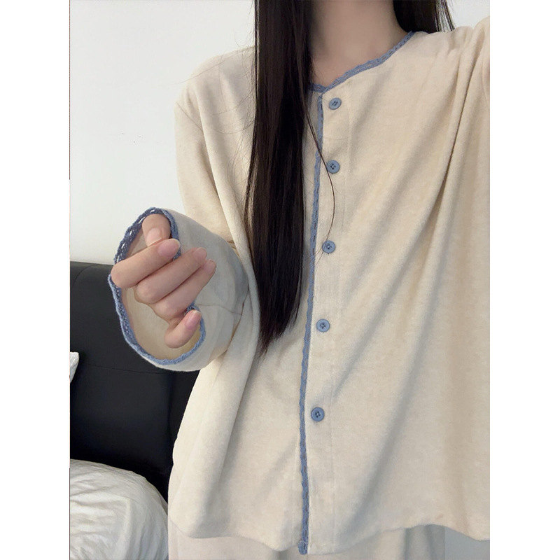 Двоен комплект термо домашни дрехи за жени, акрилово влакно 70–80%, дебелина 251–300 g/m², топ с кардиган стил и кръгла яка, дълги ръкави и панталони