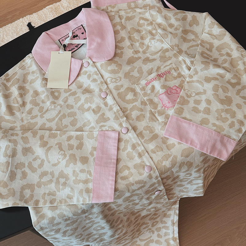 Pidžama set – leopard uzorak, 100% pamuk, četkani unutarnji dio, dugi rukavi i dugačke hlače