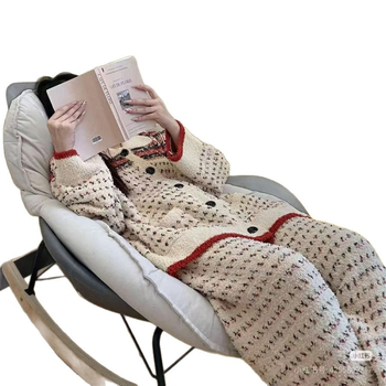 Ženski pidžama set s cardiganom od polu-velura, debeli materijal 501–600 g/m2, okrugli ovratnik, dugi rukavi, hlače, školski stil, za kućnu uporabu