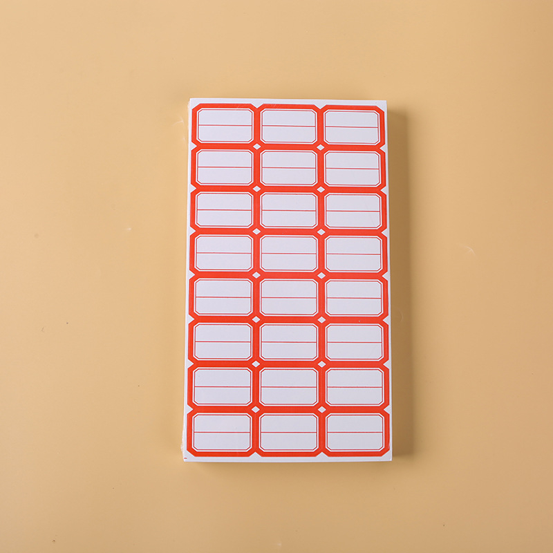 Etichete autocolante pentru preț și nume, dreptunghiulare, cod produs 913, material: hârtie specială autoadezivă, adeziv topit la cald, cu hârtie de susținere.