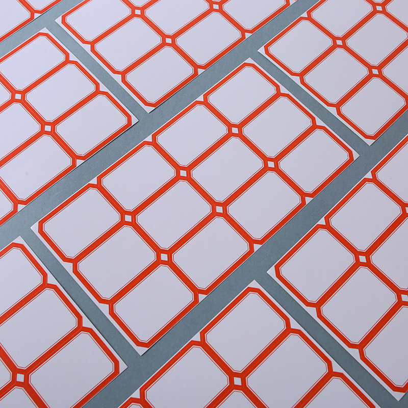 Etichete autocolante pentru preț și nume, dreptunghiulare, cod produs 913, material: hârtie specială autoadezivă, adeziv topit la cald, cu hârtie de susținere.