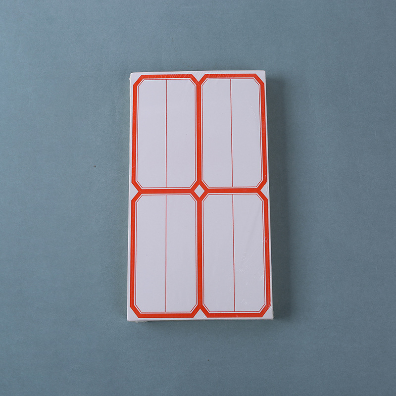 Etichete autocolante pentru preț și nume, dreptunghiulare, cod produs 913, material: hârtie specială autoadezivă, adeziv topit la cald, cu hârtie de susținere.