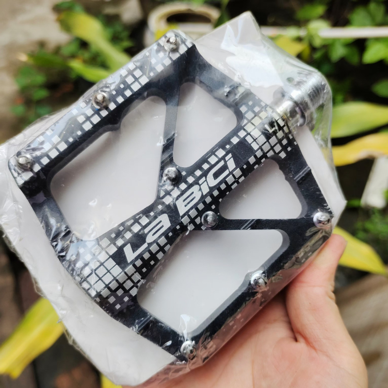 GY Alumíniumötvözet csapágyas pedálok MTB-hez, országúti és összecsukható kerékpárokhoz, kompakt