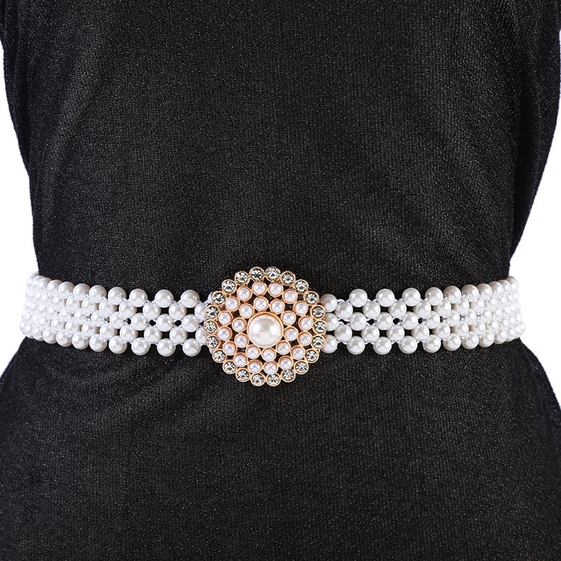 Pojasni lanac s perlama – metalna konstrukcija, svestran stil, duljina 60–80 cm, širina 3,5 cm