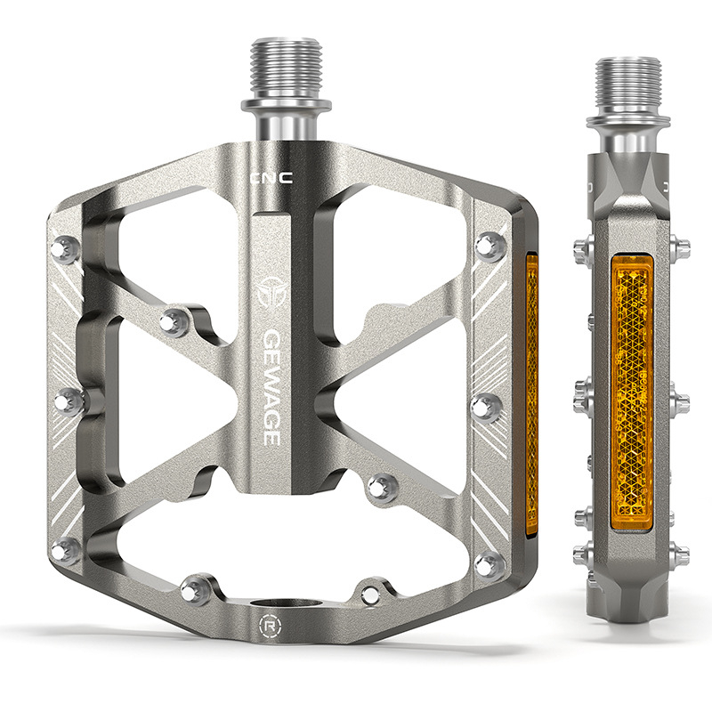 ROCES alumínium ötvözet pedálok országúti kerékpárhoz reflektorral
