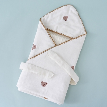 Одеяло за бебета и деца от млечен флис, бодирано, меко и плътно, 500–799 g, за възраст 1–3 години, пролет–есен, възможност за персонализация