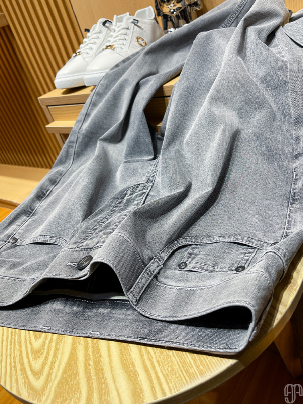 Muške traperice ravnog kroja od pamuka, visoki struk, zatvarač