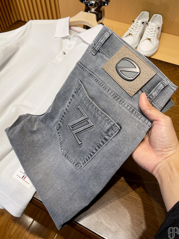 Muške traperice ravnog kroja od pamuka, visoki struk, zatvarač