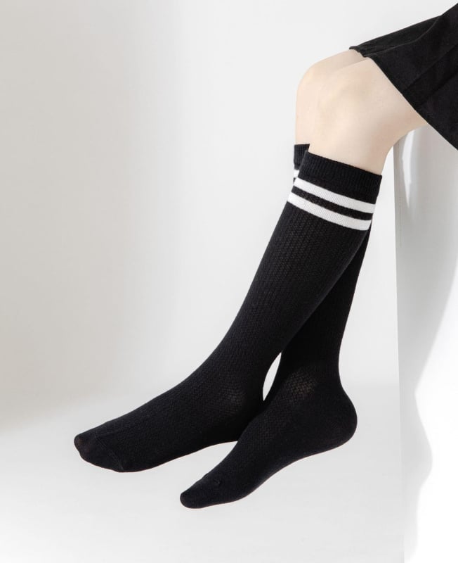 Șosete sportive pentru copii, vară, subțiri, cu tub înalt, tricot cu plasă, 80% bumbac, potrivite pentru 3–8 ani.