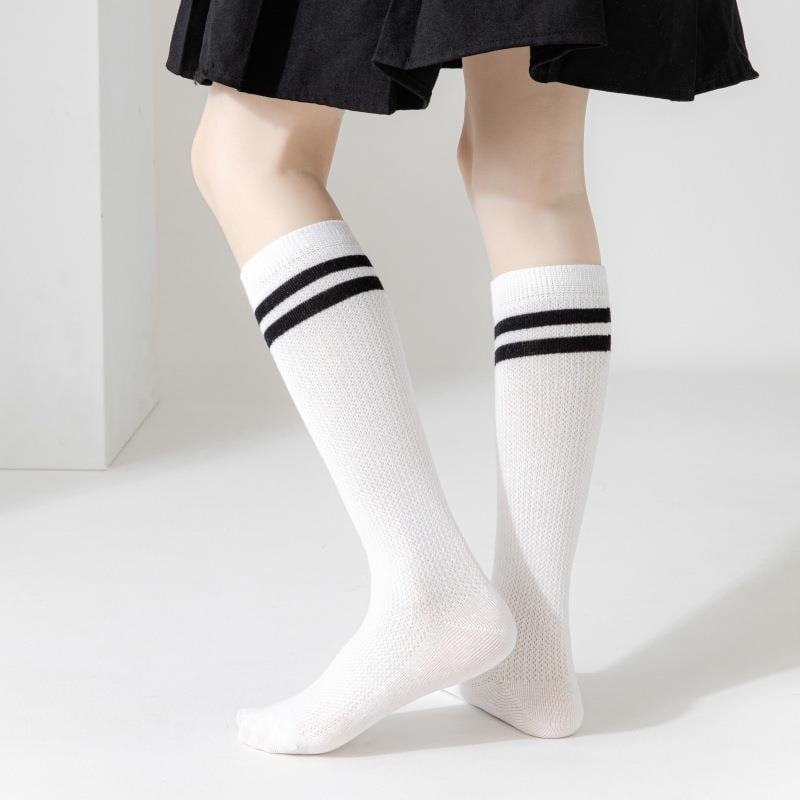 Șosete sportive pentru copii, vară, subțiri, cu tub înalt, tricot cu plasă, 80% bumbac, potrivite pentru 3–8 ani.