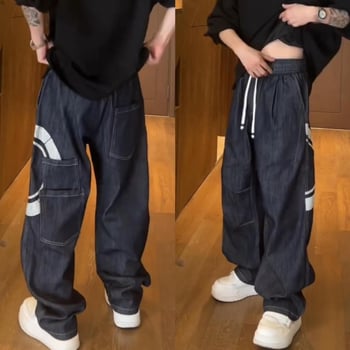 Traperice – ravne nogavice, srednje visoki struk, otisak s više džepova, ručno crtani dizajn na Modal-polyester tkanini, mikroelastičnost