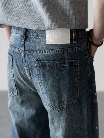 Traperice s ravnim krojem, srednji pojas, zip, pamučni rastezljivi denim, 100% pamuk