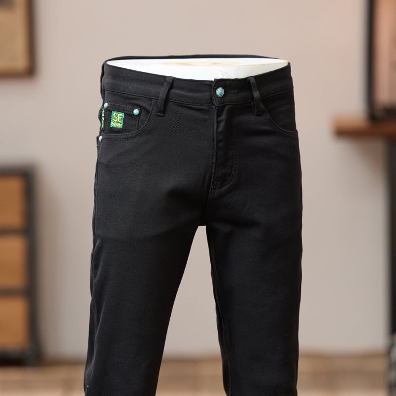 Muške traperice — gradski stil, uski kroj (tapered slim fit), srednji struk, zatvarač, pamuk denim, Jesen 2025