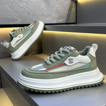 Muške ljetne casual tenisice s gornjim dijelom od kože i tekstila, mekana potplata, dad shoes stil – ljeto 2025