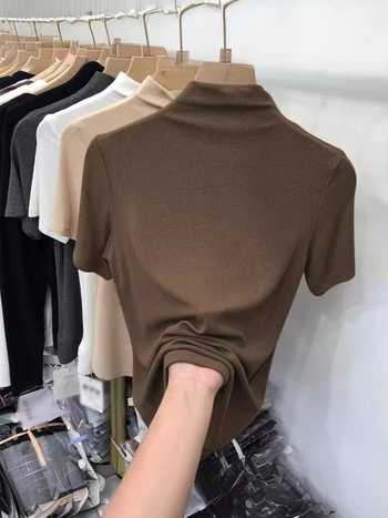 Ženski modalni T-shirt kratkih rukava, uski kroj, mali turtle neck ovratnik, 30-50% spandex