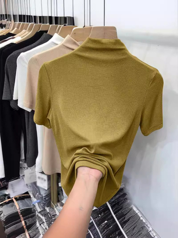 Ženski modalni T-shirt kratkih rukava, uski kroj, mali turtle neck ovratnik, 30-50% spandex