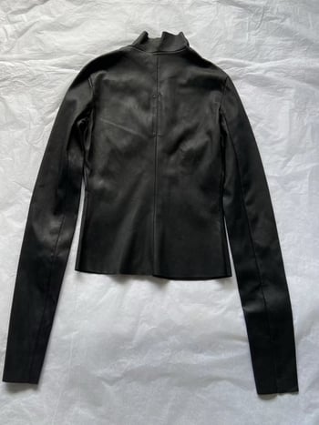 Ženska PU kožna jakna, polu-visoki ovratnik, prednji zip, uski kroj, dugi rukavi