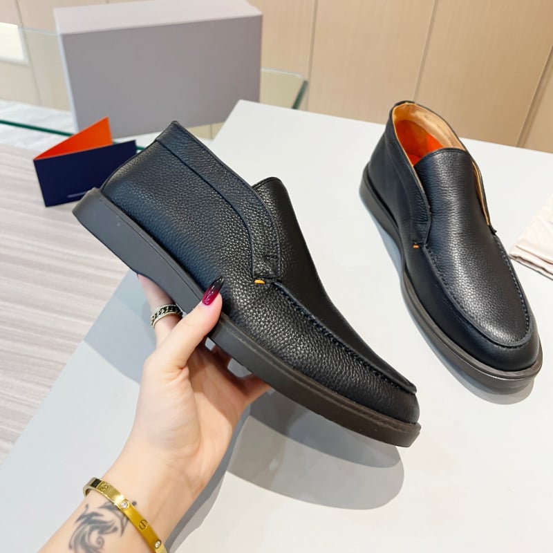 Férfi slip-on mokaszín valódi bőrből, gumírozott talppal, casual stílus, kerek orr, felsőrész: valódi bőr; talp: gumi; belső: marhabőr; ősz 2024