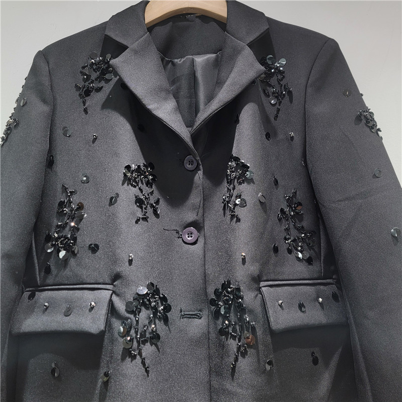 Ženski kratki blazer Little Suit s 3D krojem, vezenjem perlicama, materijal pamuk-poliester, ovratnik u stilu sakoa, zatvaranje s višestrukim gumbima