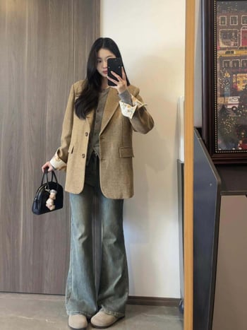 Ženski blejzer, korejski–britanski stil (V-izrez; dugi rukav; proljeće 2025)