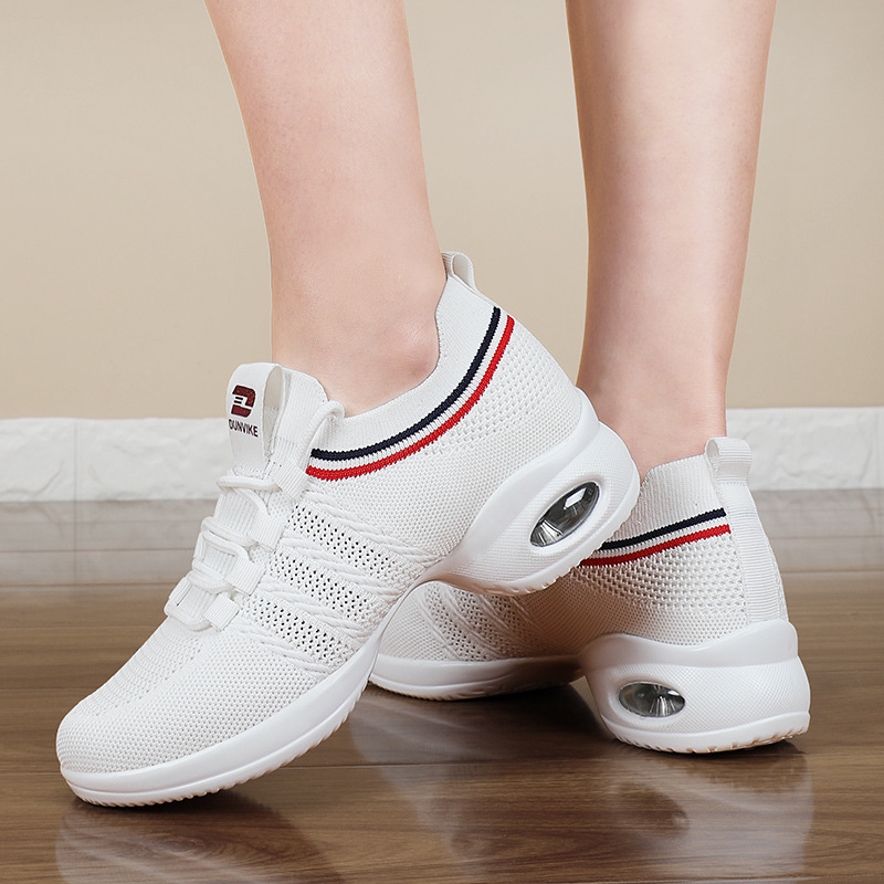 Ženske plesne cipele, lagane, gumena potplata (Za žene; Potplata: guma; Lagane)