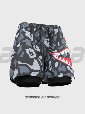 Muške kupaće hlače s maskirnim uzorkom Camo Shark – dvostruki sloj, brzo se suše, poliester materijal, podstava od najlona (90% poliester sadržaj)