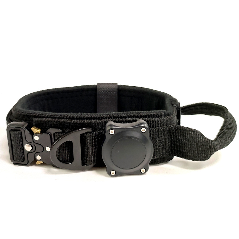 SY nylon kutyakarm AirTag nyomkövetőtokkal, egyszínű minta, taktikai stílus