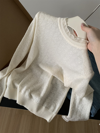 Ženski pleteni top s čipkastim detaljem i stojećim ovratnikom, vunena mješavina, jacquard uzorak, opušten kroj