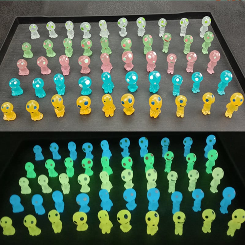 Svjetleća u mraku vanzemaljska figurica za mikro pejzaž s fluoritnim svjetlećim kamenom (pakiranje 100 kom., težina 41 g)