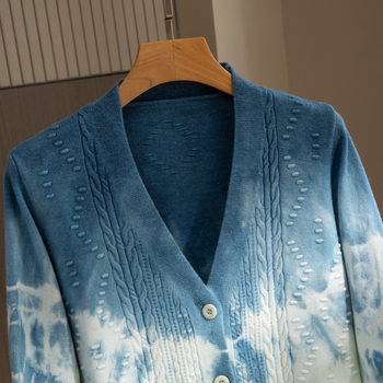 Kardigan od pamuka s tie-dye uzorkom i V-izrezom, dugi rukavi, 50–70% pamuk, bez glačanja, za jesen-zimu