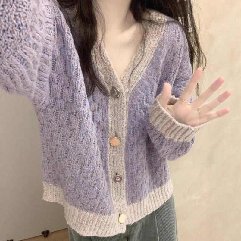 Kardigan od smjese vune s V-izrezom, blok-motivi, široki kroj, dugi rukavi