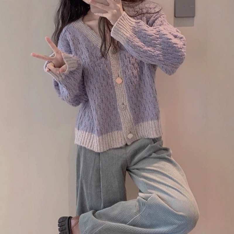 Kardigan od smjese vune s V-izrezom, blok-motivi, široki kroj, dugi rukavi