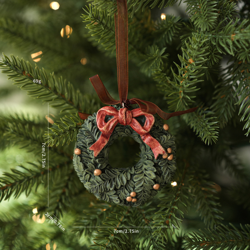 Висулка от смола за коледна украса в модерен минималистичен стил