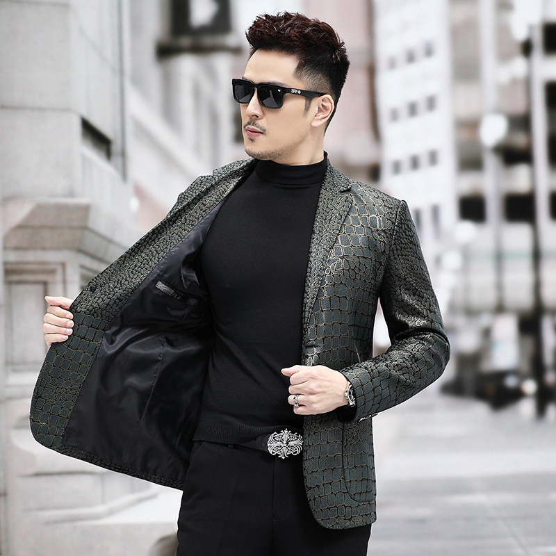 Δερμάτινο μπουφάν από γνήσιο δέρμα προβάτου, μοτίβο κροκοδειλου, γείσο σακακιού, μονόμπανο κλείσιμο, φόδρα πολυεστέρα, φθινόπωρο 2025