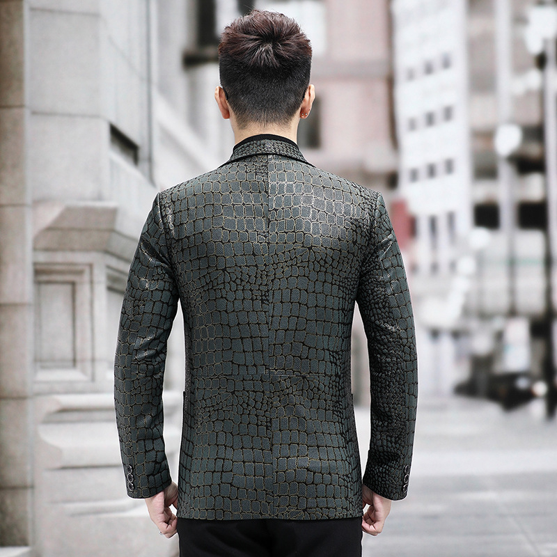 Δερμάτινο μπουφάν από γνήσιο δέρμα προβάτου, μοτίβο κροκοδειλου, γείσο σακακιού, μονόμπανο κλείσιμο, φόδρα πολυεστέρα, φθινόπωρο 2025