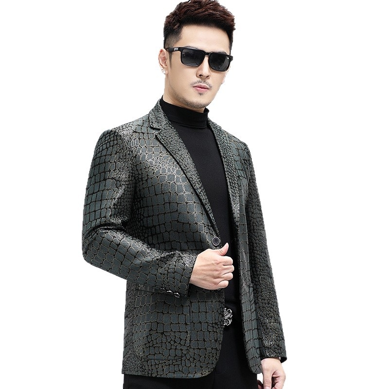 Δερμάτινο μπουφάν από γνήσιο δέρμα προβάτου, μοτίβο κροκοδειλου, γείσο σακακιού, μονόμπανο κλείσιμο, φόδρα πολυεστέρα, φθινόπωρο 2025