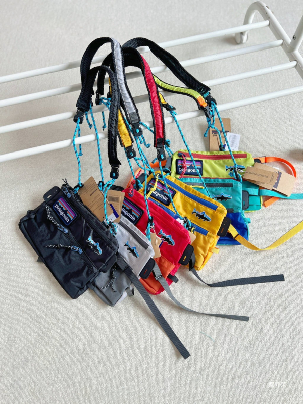 Krosbody torba za outdoor aktivnosti – platnena, vodootporna, ultra lagana, otporna na habanje, unisex