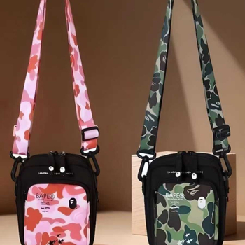 Geantă crossbody unisex cu design camuflat în straturi, material Oxford, respirabilă și ultra-ușoară, căptușire poliester, primăvara 2023