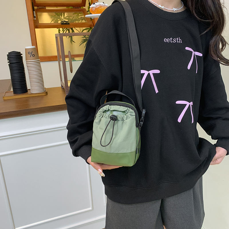 Torba za rame za outdoor aktivnosti, lagana platnena torba, unisex, otporna na habanje, podstava poliester