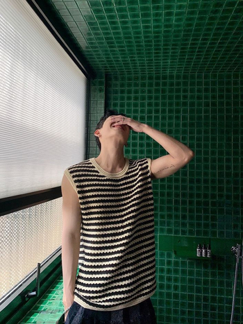 Harajuku stil prugasta pletena vesta bez rukava, slobodan kroj, vunena smjesa 76-80%