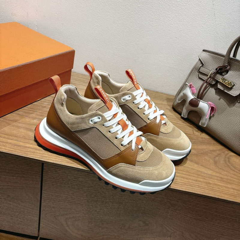 Muške tenisice na platformi s gornjim dijelom od prave kože i mreže, prozračne i lagane, niski gornji dio, vezanje, debeli potplat 1–3 cm