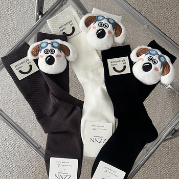 Памучни чорапи със средна дължина, абсорбират пот, съдържание на памук 70–80%, пускане през есента на 2024 г.