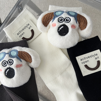 Памучни чорапи със средна дължина, абсорбират пот, съдържание на памук 70–80%, пускане през есента на 2024 г.