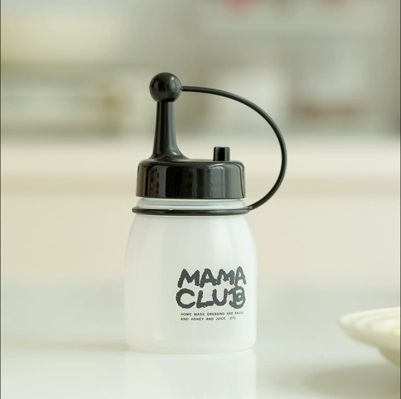 TAKEYA sticlă din plastic pentru sos presat | potrivită pentru condimente lichide | material: rășină de polietilenă și oțel inoxidabil | design modern minimalist | lansare 2025