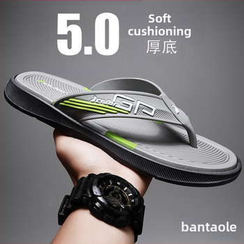 Muške japanke: PVC gornji dio, gumena potplata, injekcijski oblikovana podloga, otvoreni prsti, opušten stil, proljeće 2025